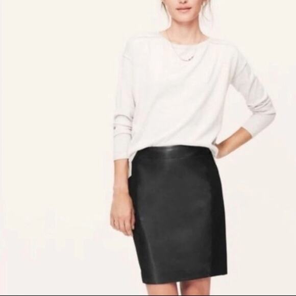 Ann Taylor Loft  Black Gunuine Leather Mini Skirt - Picture 1 of 8